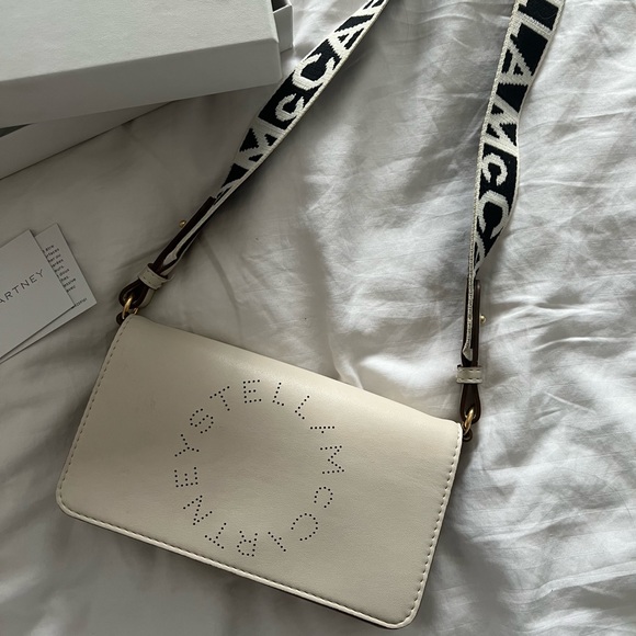 Stella McCartney Logo Shoulder Bag - Picture 2 of 6